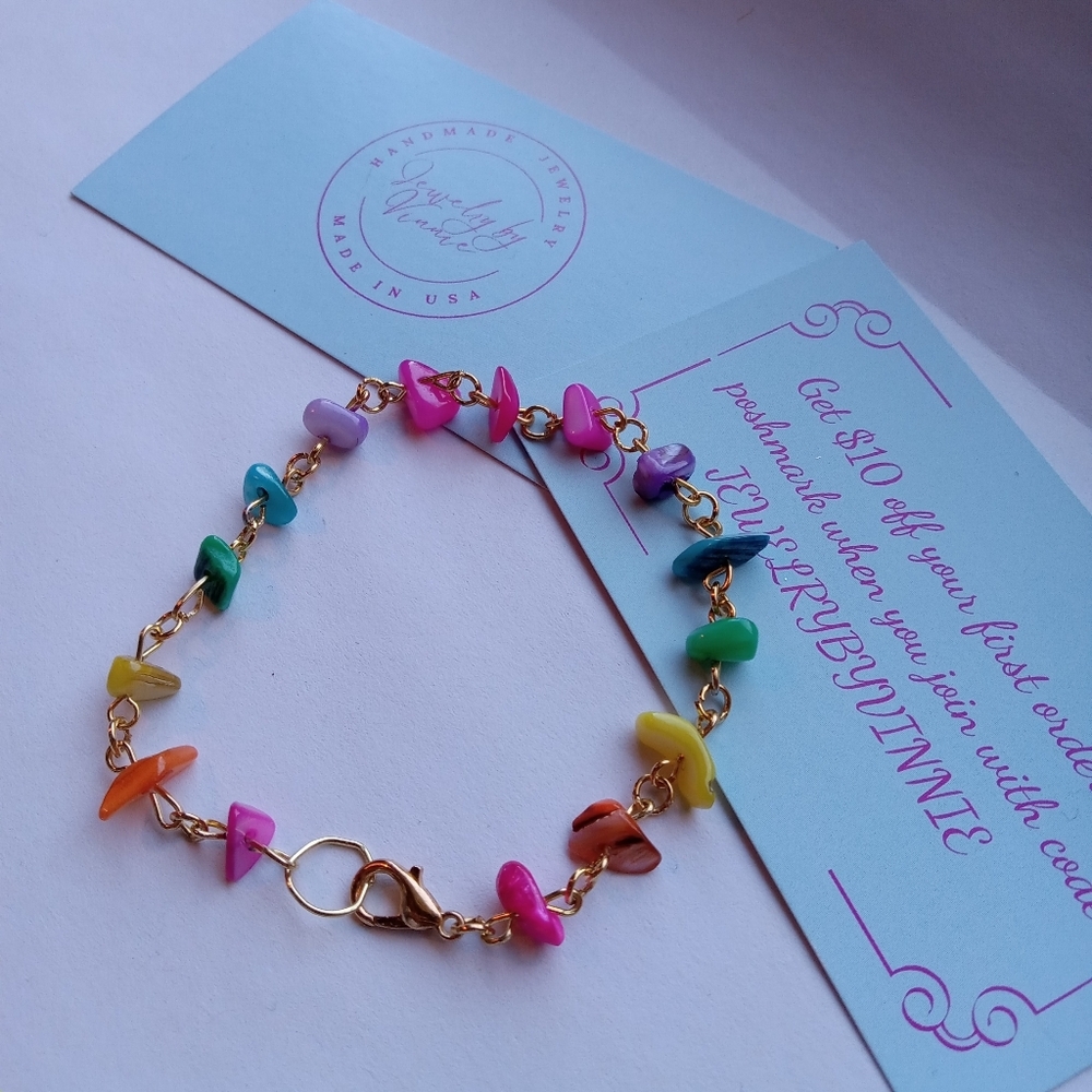 Hand Crafted Multicolor Beaded Bracelet - Picture 2 of 10